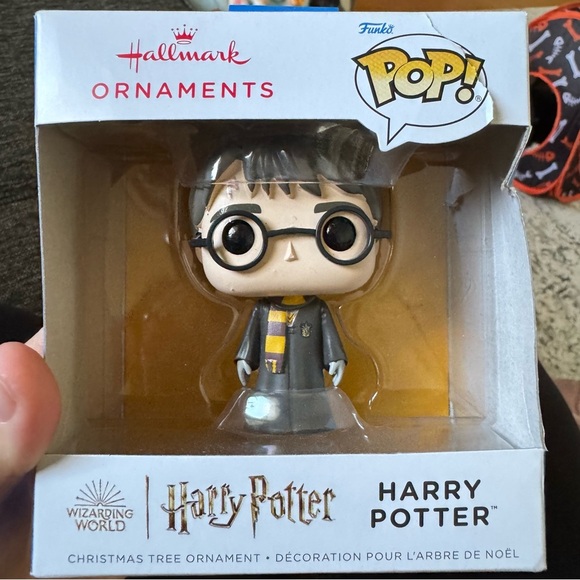 Hallmark Harry Potter Christmas Tree Ornament - Picture 4 of 5